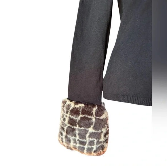 INC Y2K Black Sweater w/ Giraffe Print Faux Fur Collar & Bell Cuffs Medium - Picture 4 of 10